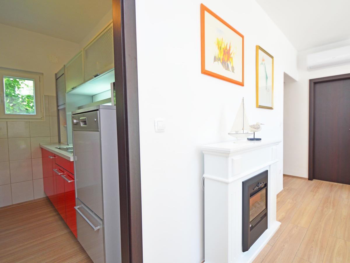 Apartment Amiela By Interhome Трогир Экстерьер фото