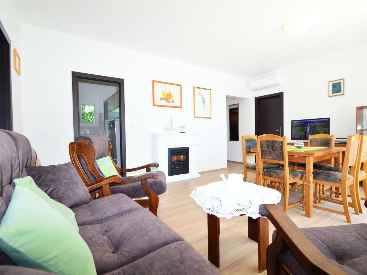 Apartment Amiela By Interhome Трогир Экстерьер фото